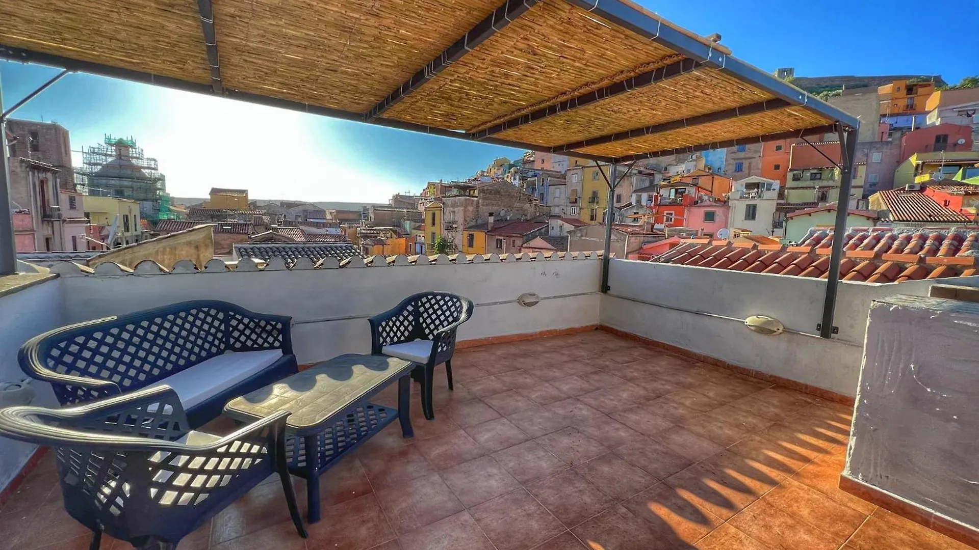 Villa House With Dream Panoramic Terrace In The Heart Of Bosa, 80 Sqm With Bbq And Breathtaking View Italien